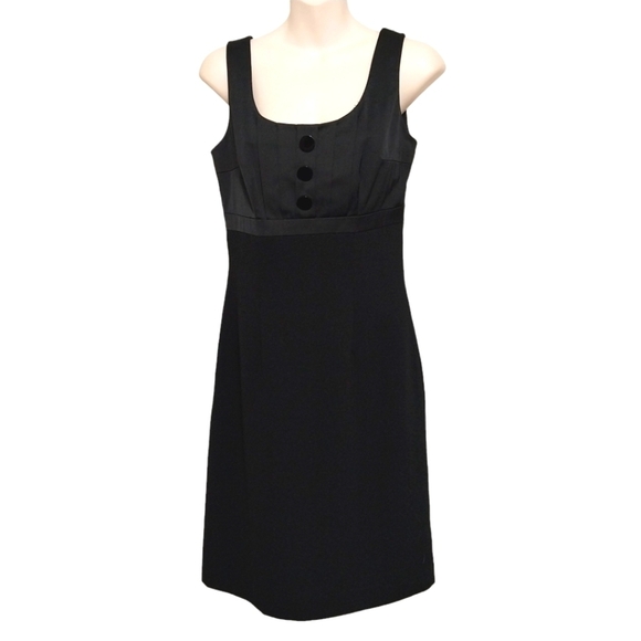 🎟️BOGO FREE🎟️ H & M Sleeveless Little Black Empire Waist Dress Sz 6 - Picture 1 of 4